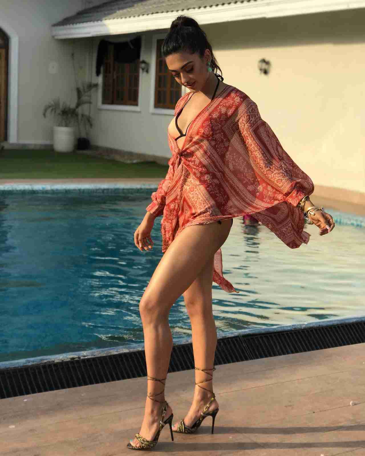 Gayatrii Bhardwaj in Skin Bikini