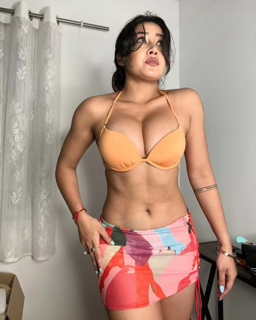 Sofia Ansari Orange Bikini Nude Photo