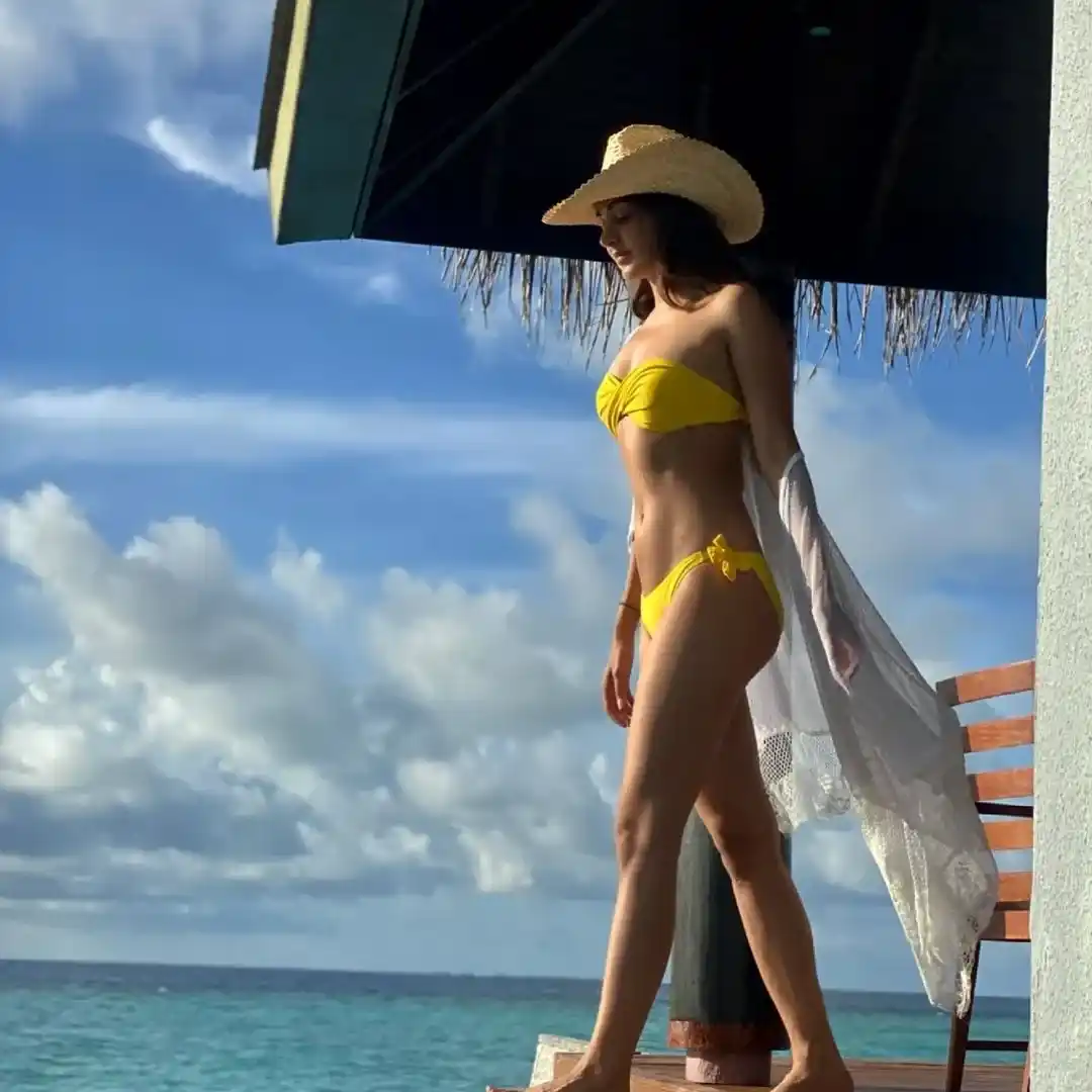 Kiara Advani Yellow Bikini Hot