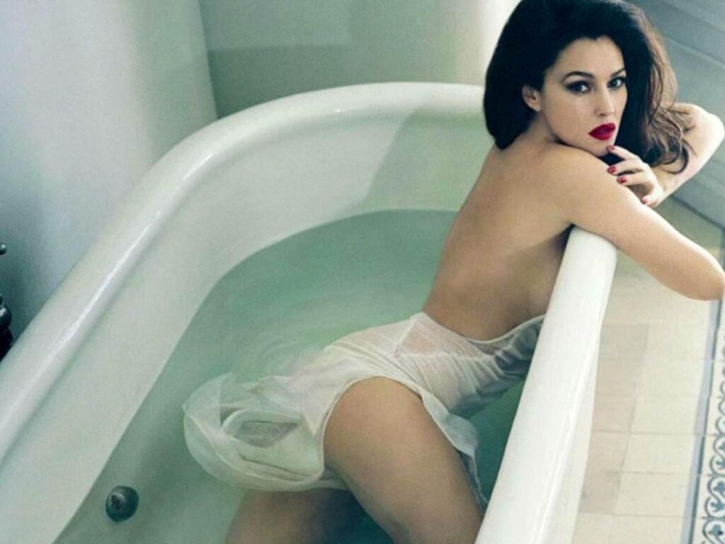 Monica Bellucci Nude Bath